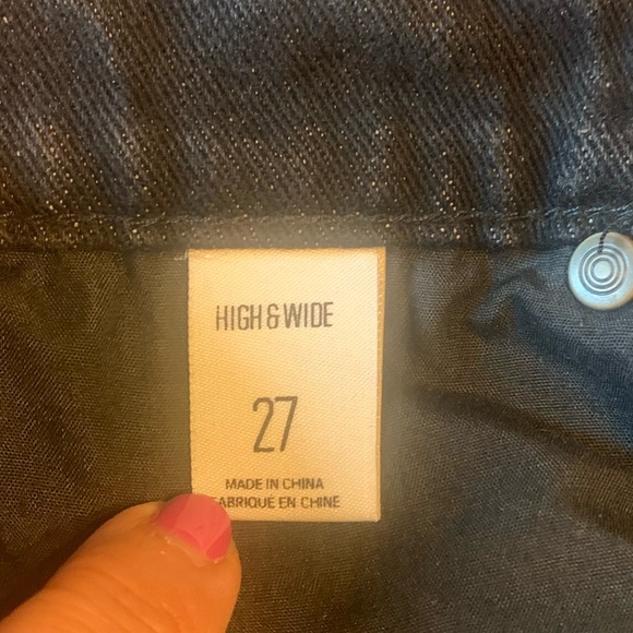 BDG Urban Outfitters Women’s High Waisted Black Jeans. Hem.Size 27. SKU 028 - Picture 9 of 12